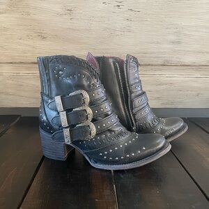 Savanna Black 7.0 | Freebird Stores